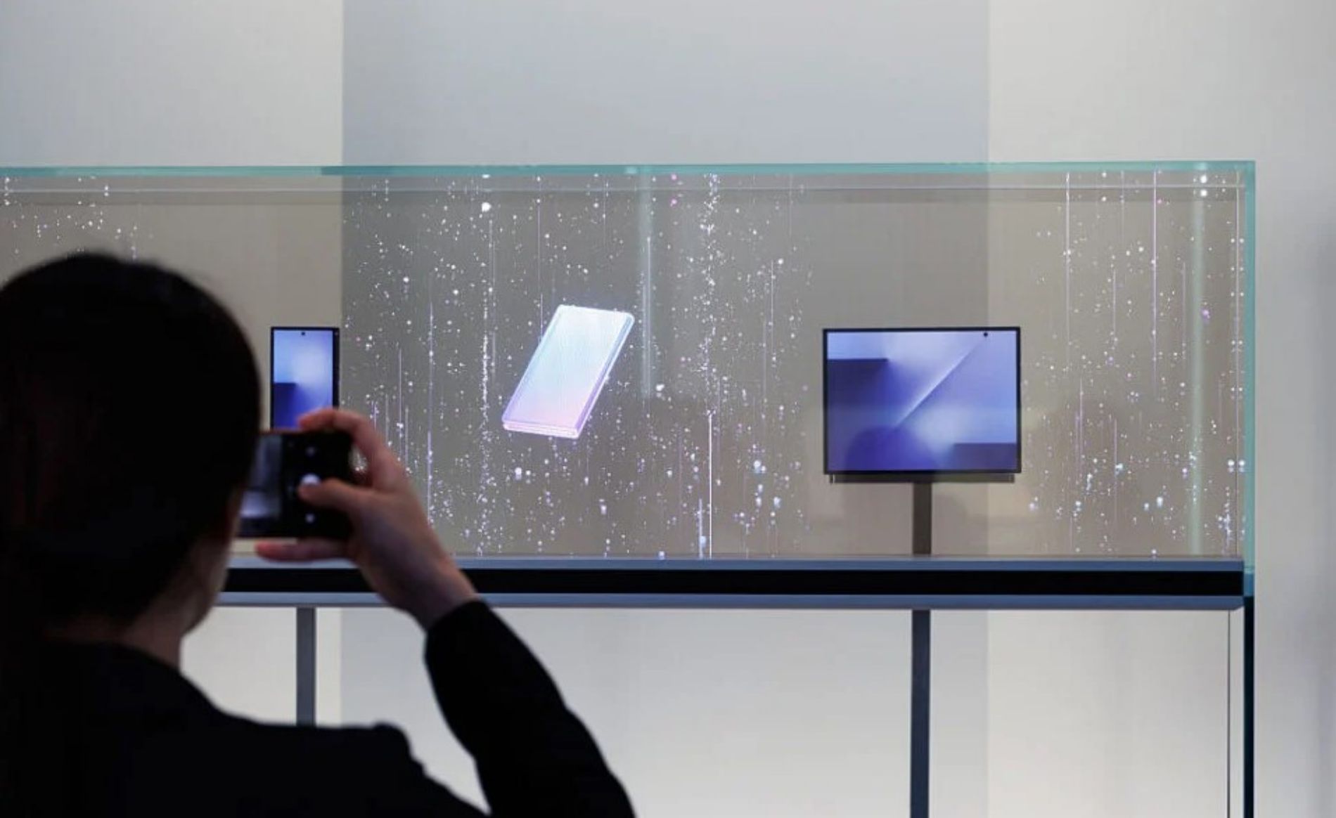 Smartphone gập 3 của Samsung vừa nhận chứng nhận Bluetooth, hé lộ những thị trường máy sẽ xuất hiện- Ảnh 3. Smartphone gập 3 của Samsung vừa nhận chứng nhận Bluetooth, hé lộ những thị trường máy sẽ xuất hiện- Ảnh 3.